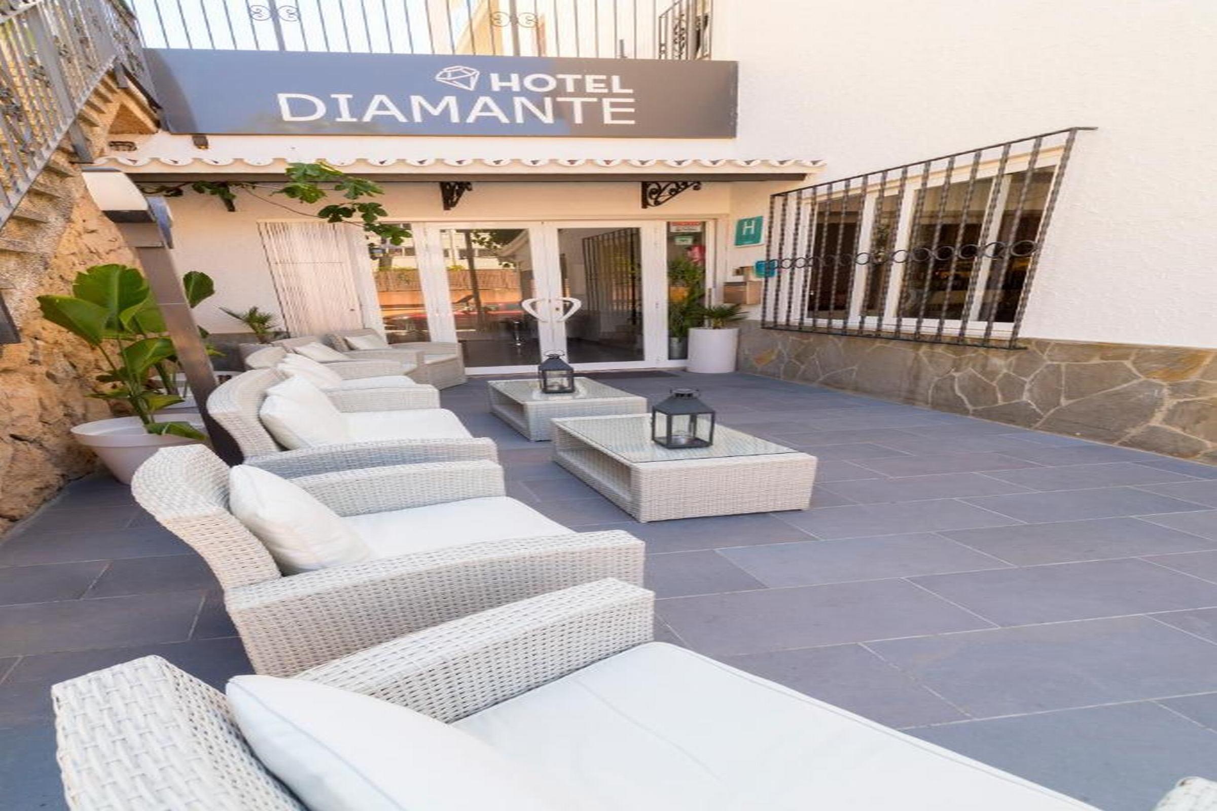 Diamante 4*